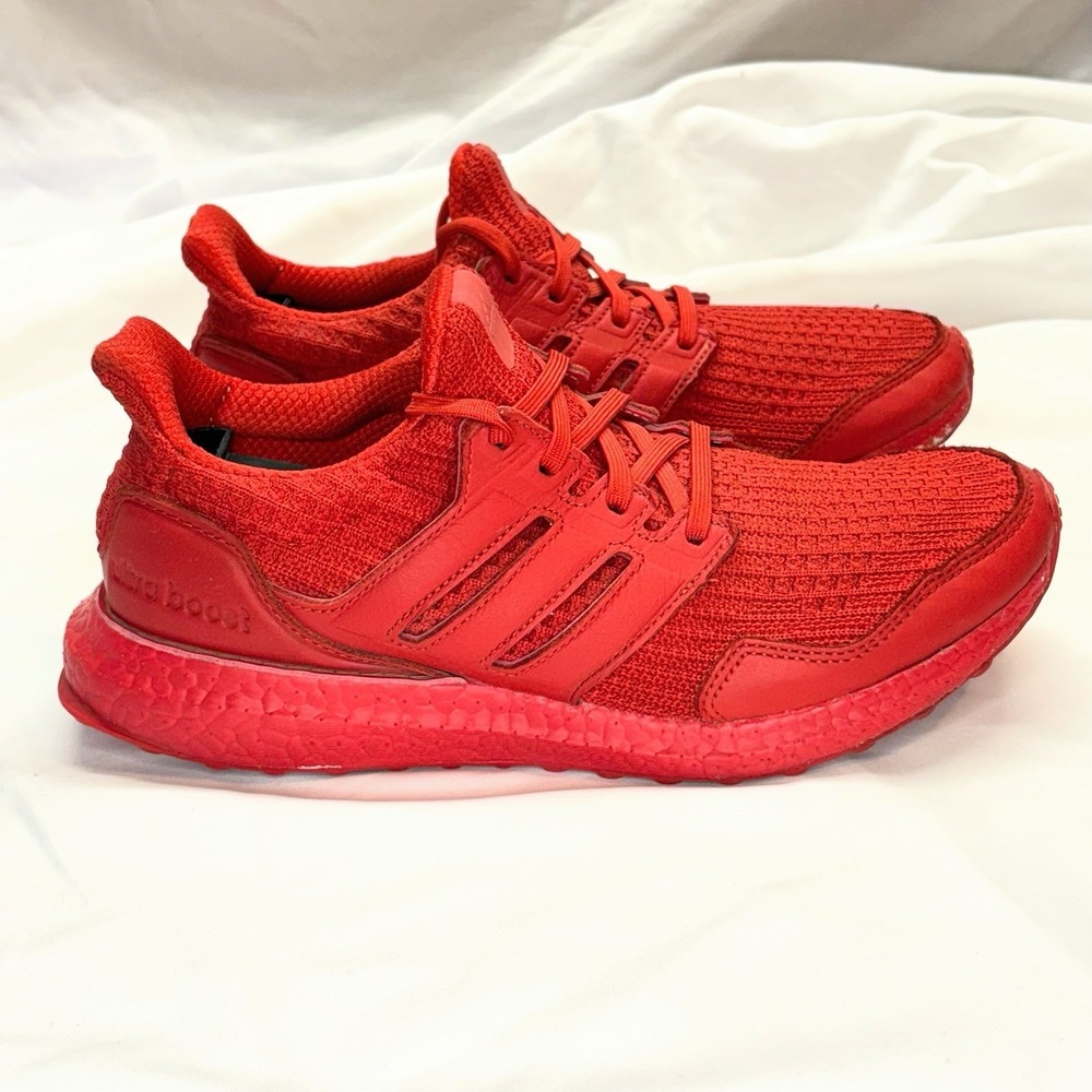 Adidas UltraBoost DNA S&L FX1334 Women's Size 7.5 Running Shoes Lush Red Sneaker